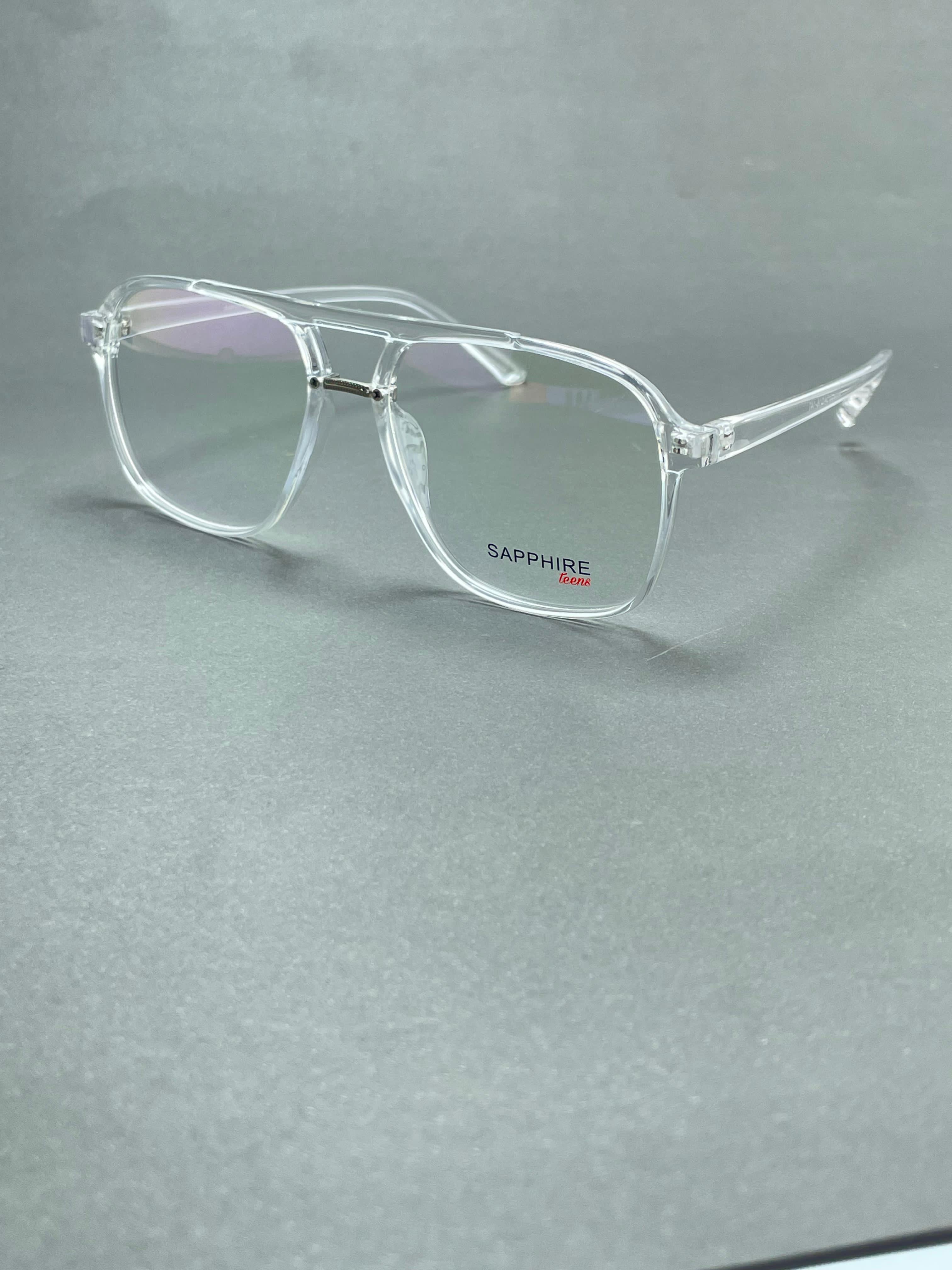 Clear frame with a sleek