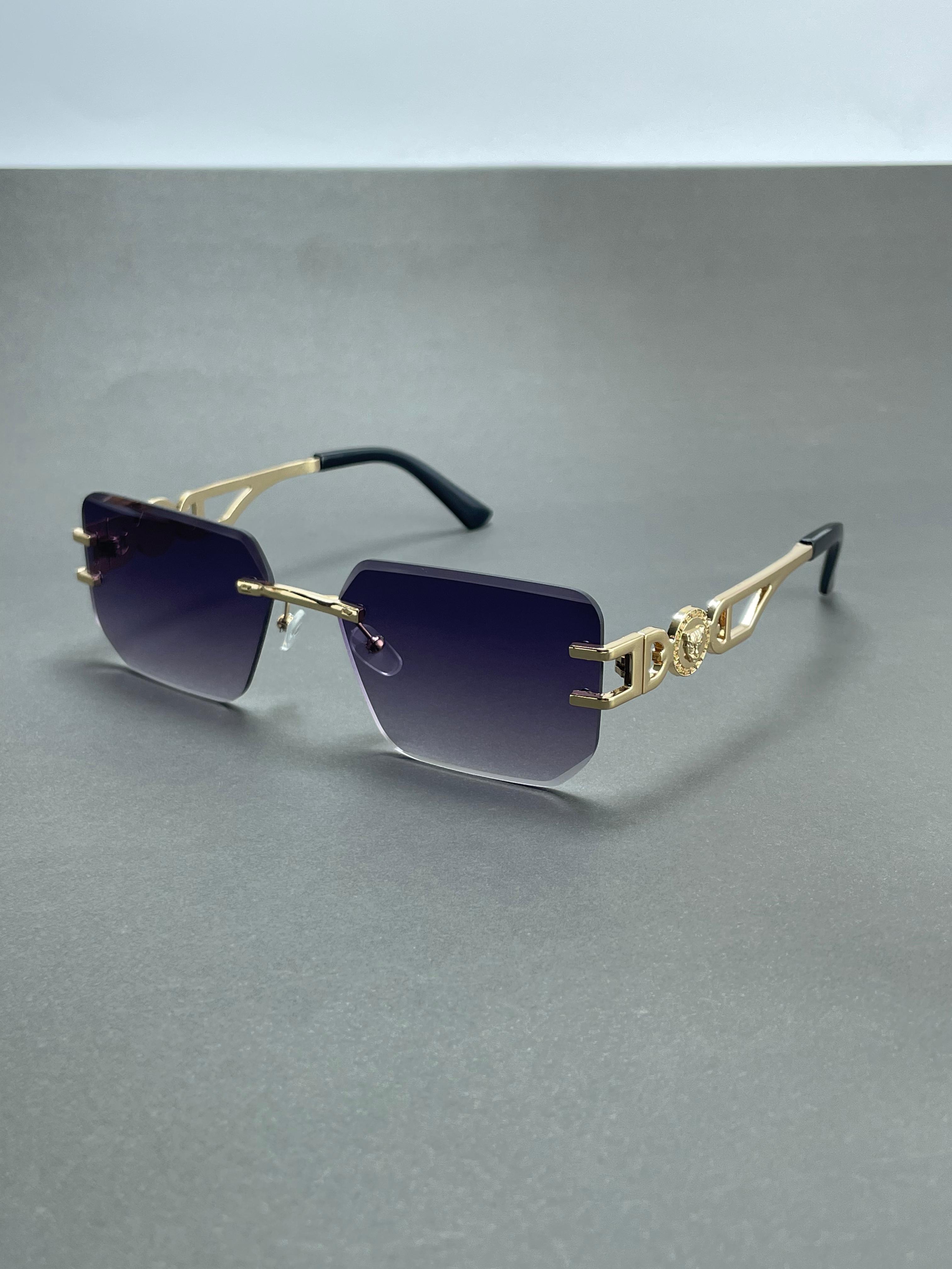 Luxurious gold sunglasses