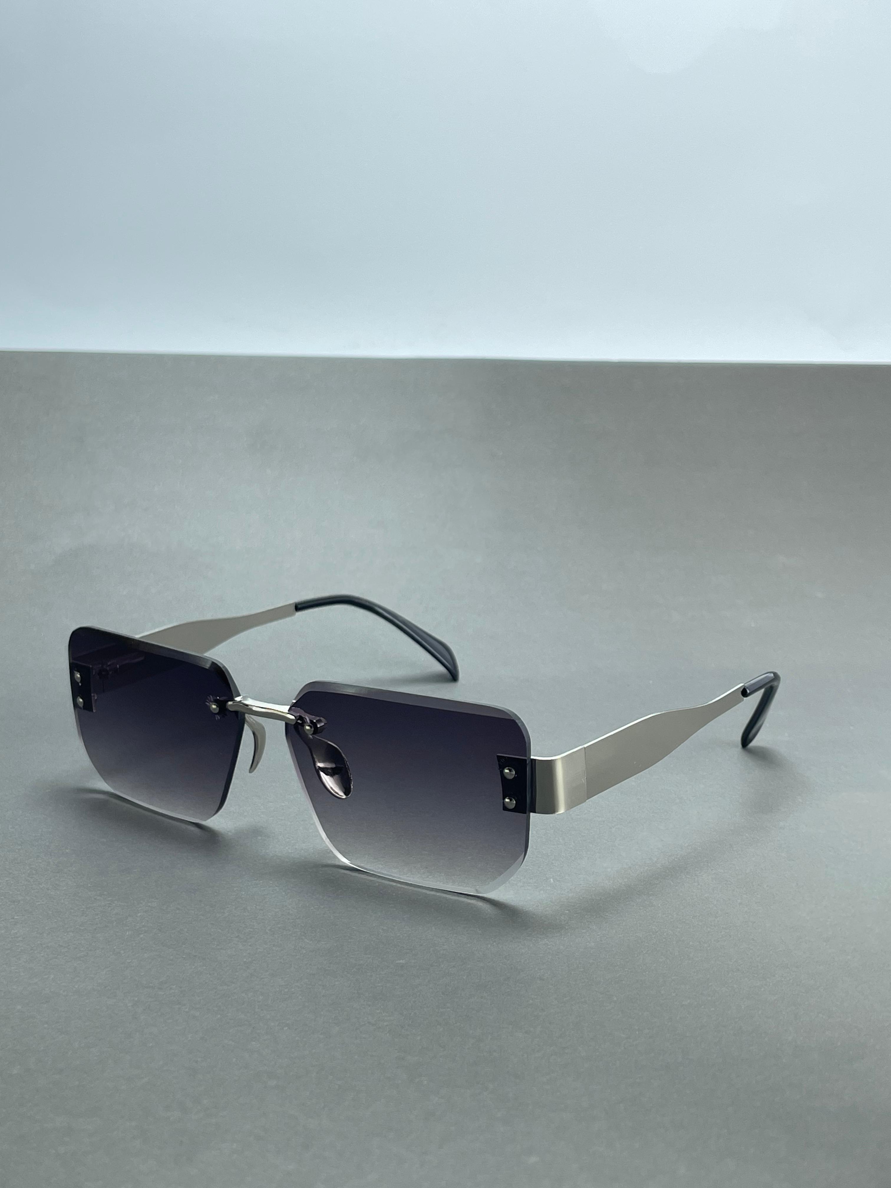 Elegant rectangle silver rimless sunglasses