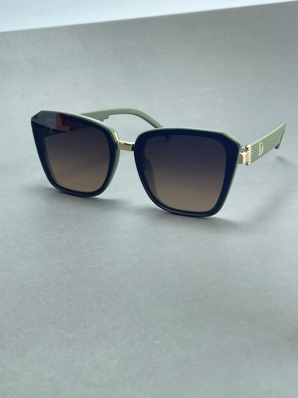 Square Gradient Sunglasses – Dark Green Frame with Gold Accents & Muted Green Temples, UV Protection